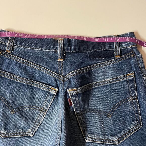 Vintage Levi’s 501 Distressed Dark Wash Cut Off Denim Shorts 27-28” Waist GUC - Picture 5 of 11